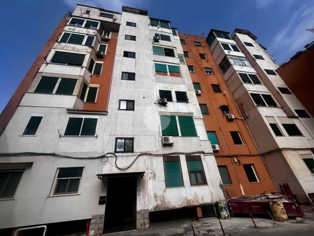 appartamento in vendita a Palermo in zona Zisa