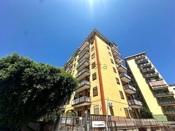 appartamento in vendita a Palermo in zona Montegrappa / Santa Rosalia
