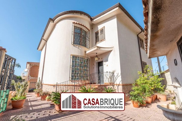 casa indipendente in vendita a Palermo