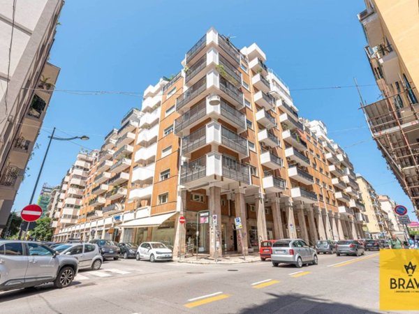 appartamento in vendita a Palermo in zona Libertà