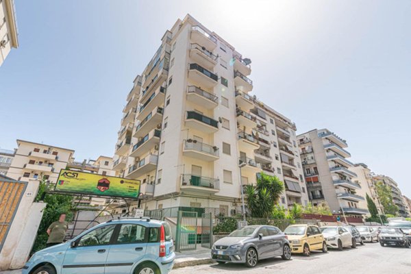 appartamento in vendita a Palermo in zona Politeama