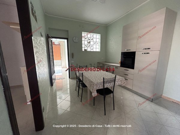 appartamento in vendita a Palermo in zona Altarello