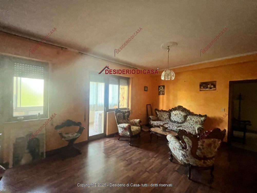 appartamento in vendita a Palermo in zona Partanna