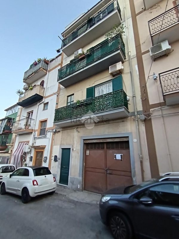 appartamento in vendita a Palermo in zona Arenella/Vergine Maria