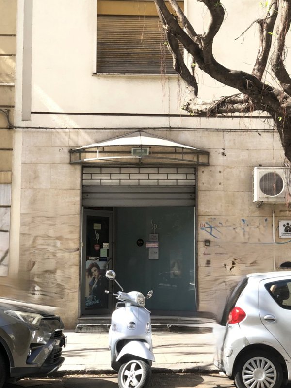 negozio in vendita a Palermo in zona Libertà