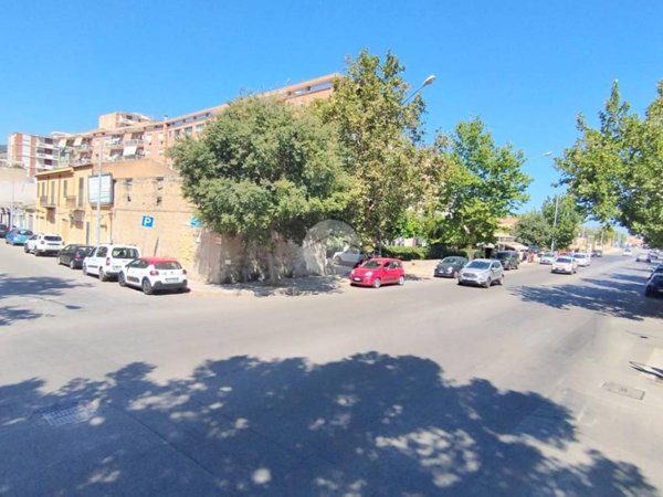 casa indipendente in vendita a Palermo in zona San Lorenzo