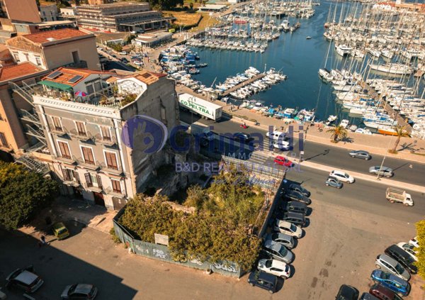 appartamento in vendita a Palermo in zona Centro storico