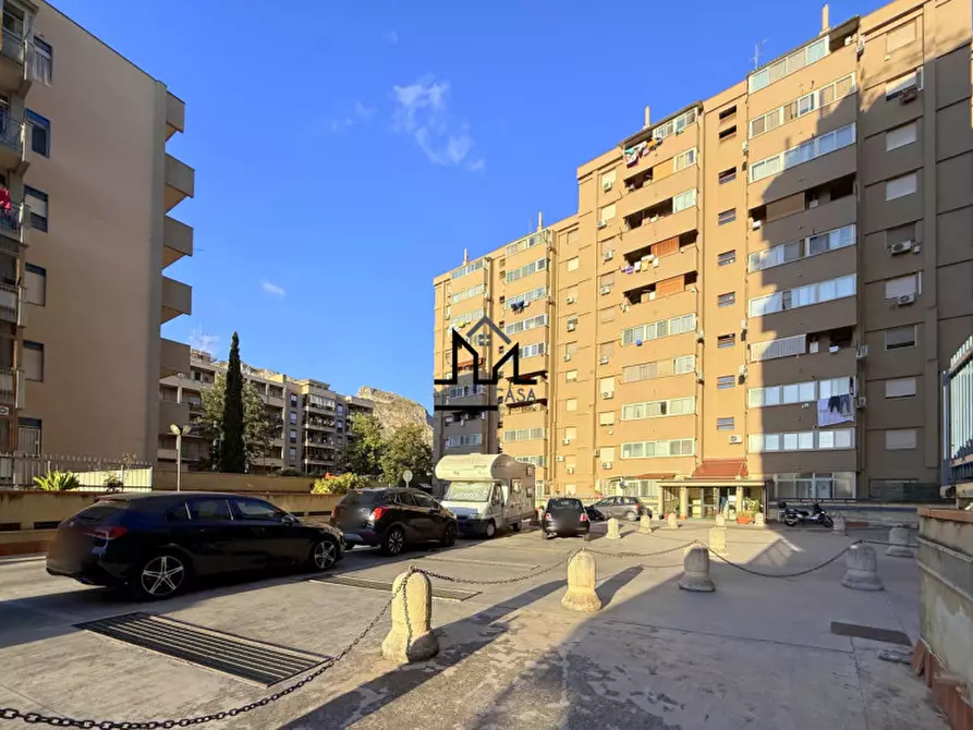 appartamento in vendita a Palermo in zona Villagrazia/Falsomiele