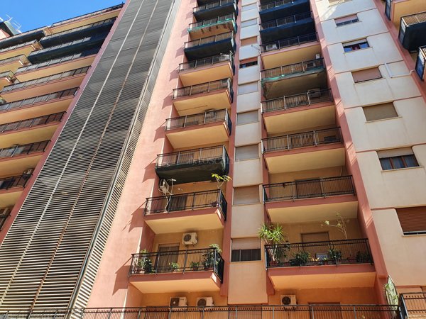 casa indipendente in vendita a Palermo in zona Oreto