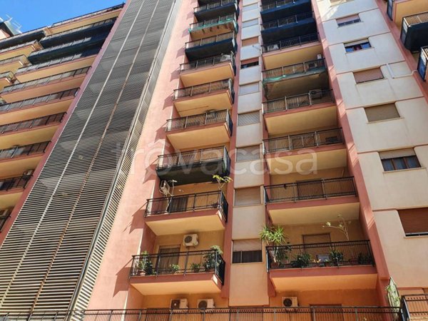 appartamento in vendita a Palermo in zona Oreto