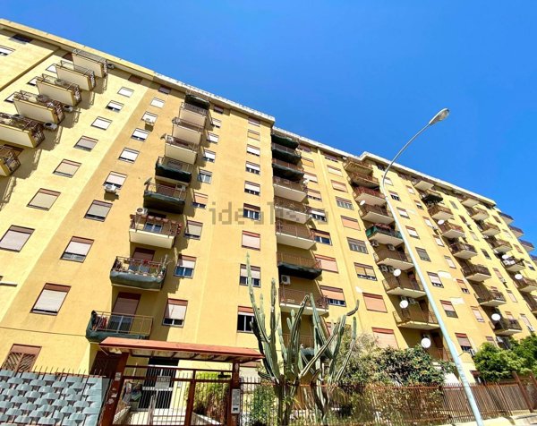 appartamento in vendita a Palermo in zona Settecannoli