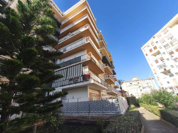 appartamento in vendita a Palermo in zona Settecannoli