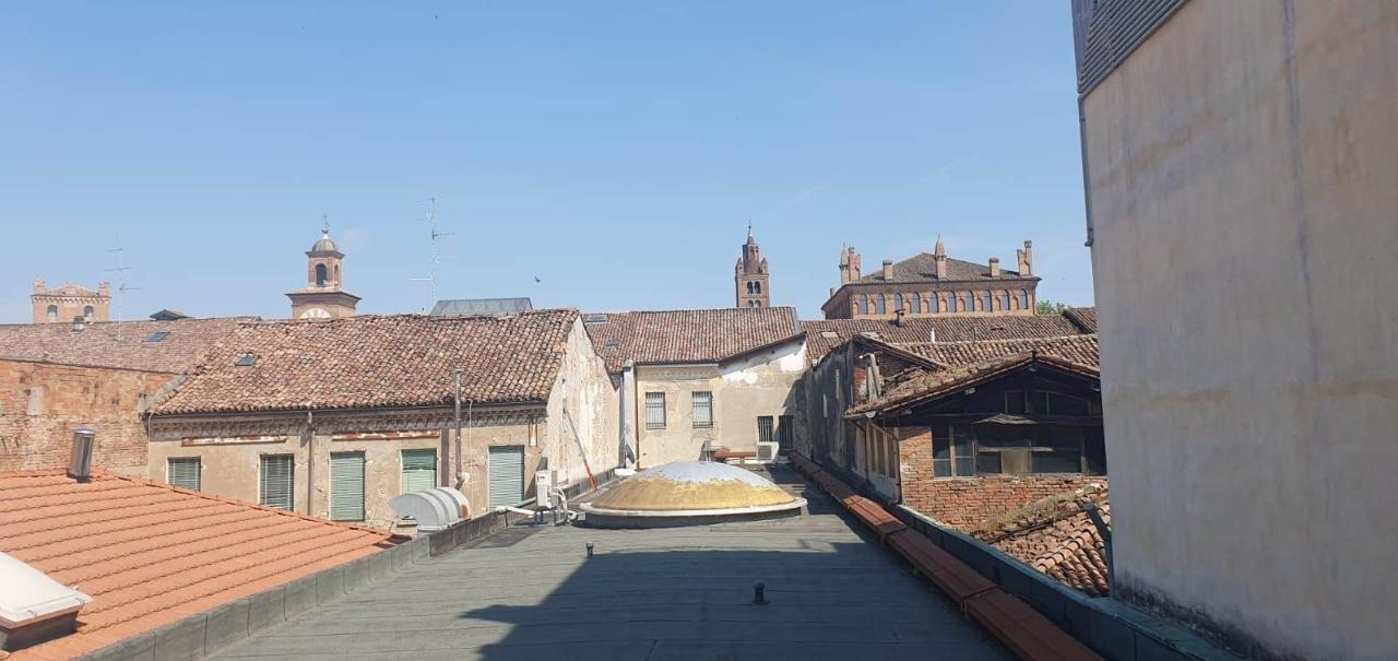 appartamento in vendita a Palermo in zona Malaspina/Palagonia