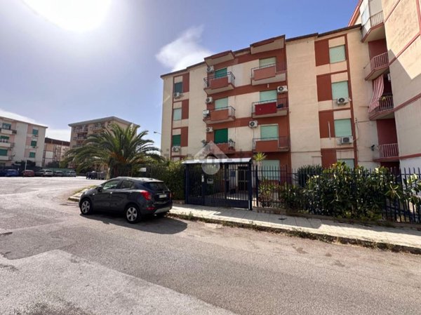 appartamento in vendita a Palermo in zona Villagrazia/Falsomiele