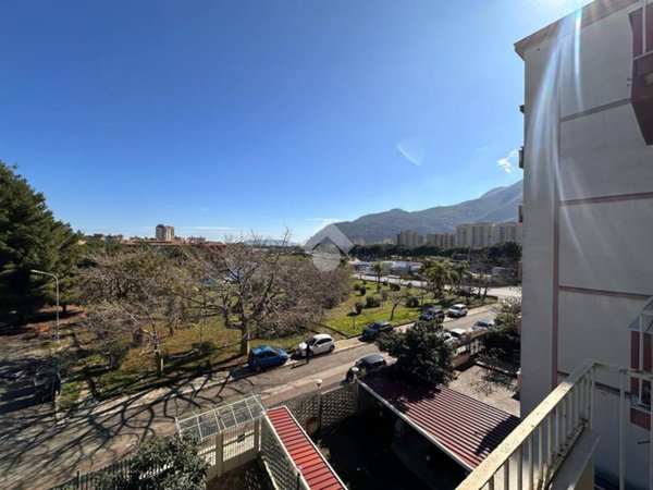 appartamento in vendita a Palermo in zona Oreto