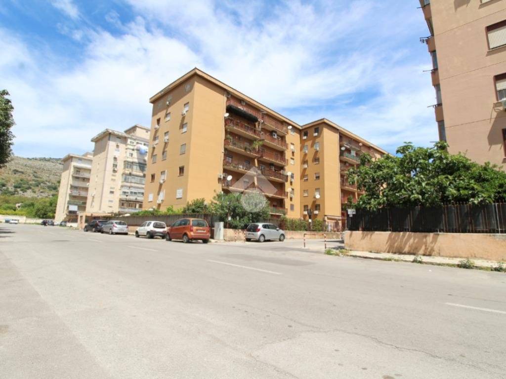 appartamento in vendita a Palermo in zona Cruillas