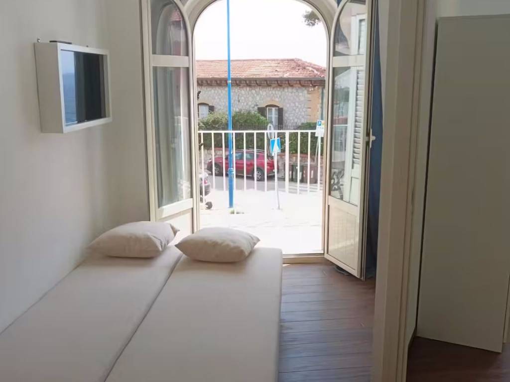 appartamento in vendita a Palermo in zona Mondello