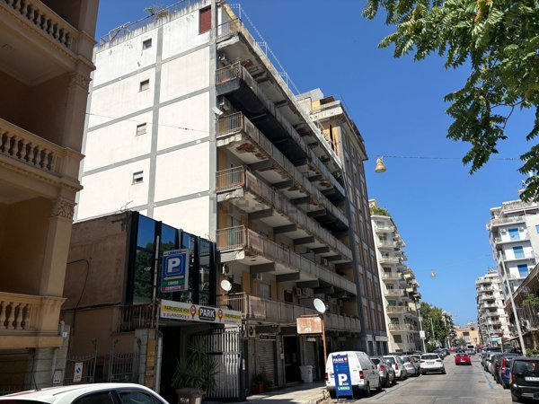 appartamento in vendita a Palermo in zona Libertà
