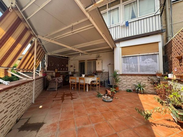 appartamento in vendita a Palermo in zona Malaspina/Palagonia