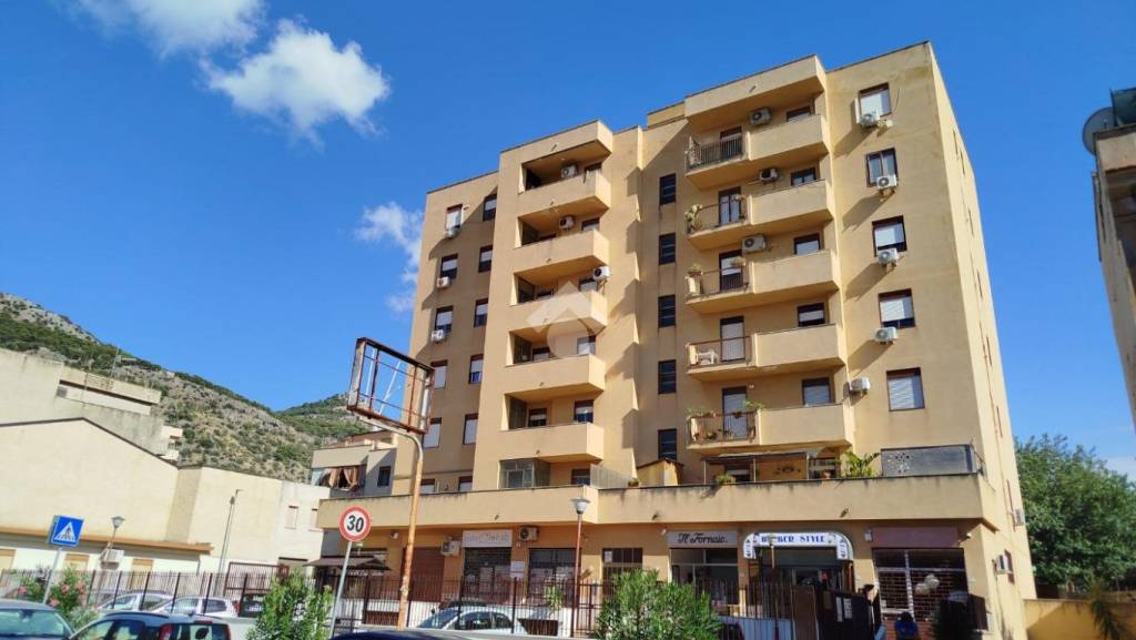 appartamento in vendita a Palermo in zona Pallavicino