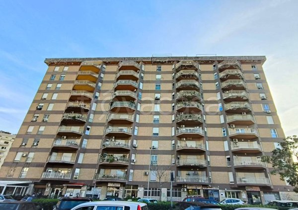 appartamento in vendita a Palermo in zona Malaspina/Palagonia