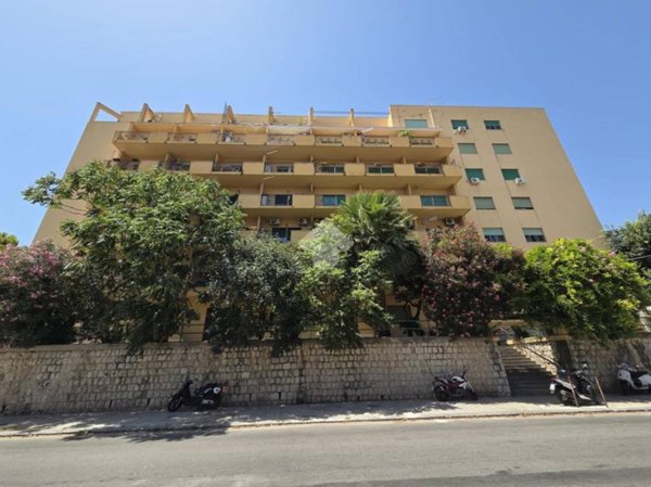 appartamento in vendita a Palermo in zona Centro storico