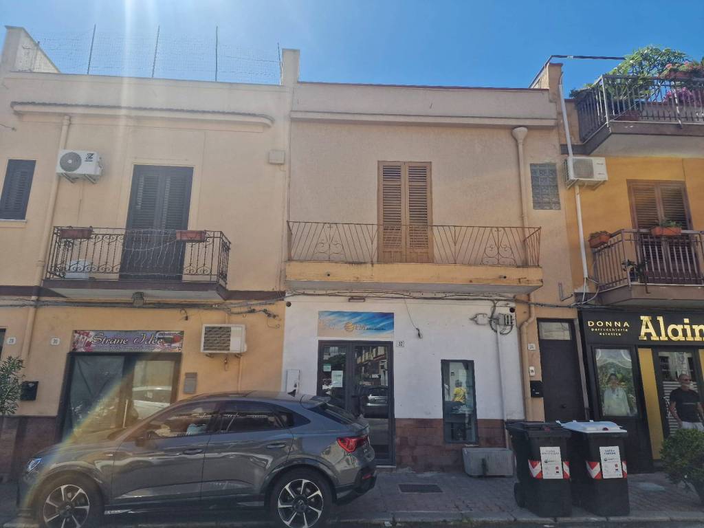 appartamento in vendita a Palermo in zona Mondello
