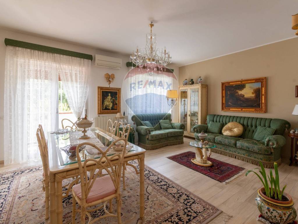 appartamento in vendita a Palermo in zona Sferracavallo