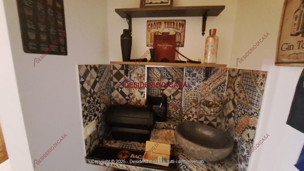 appartamento in vendita a Palermo in zona Centro storico
