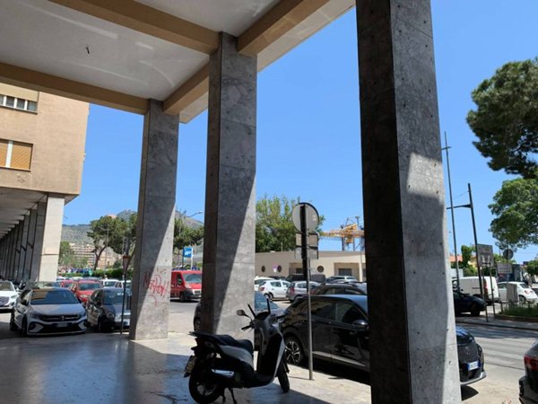 appartamento in vendita a Palermo