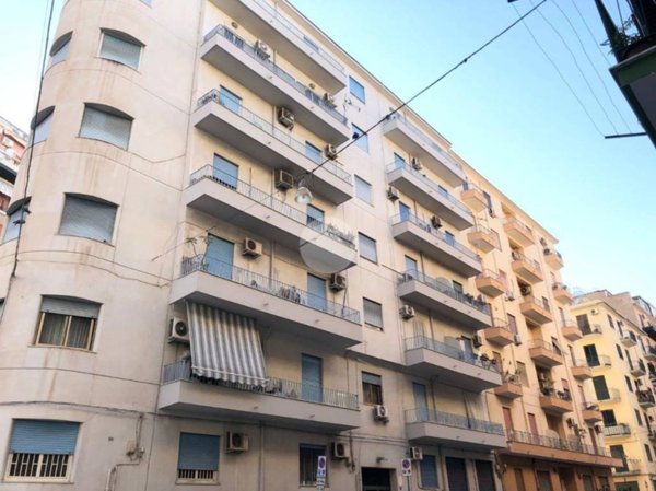 appartamento in vendita a Palermo in zona Oreto