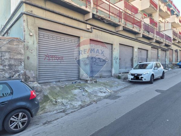 locale commerciale in vendita a Palermo