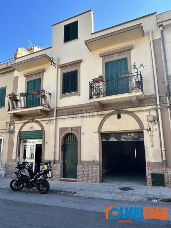 casa indipendente in vendita a Palermo in zona Croceverde
