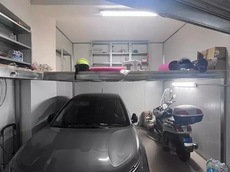 casa indipendente in vendita a Palermo in zona Libertà