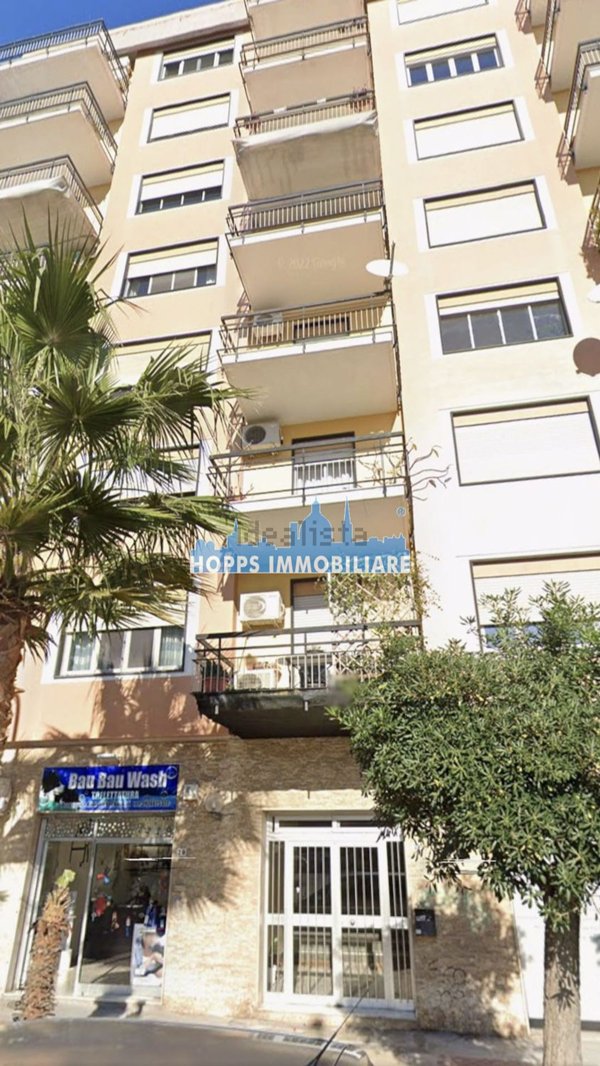 appartamento in vendita a Palermo in zona Malaspina/Palagonia