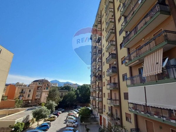 appartamento in vendita a Palermo in zona San Lorenzo
