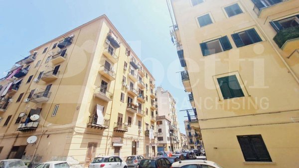 appartamento in vendita a Palermo