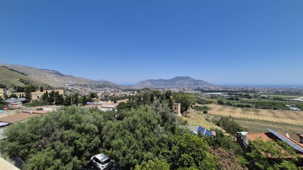 appartamento in vendita a Palermo in zona Baida