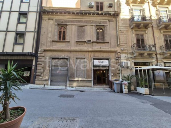 negozio in vendita a Palermo in zona Centro storico