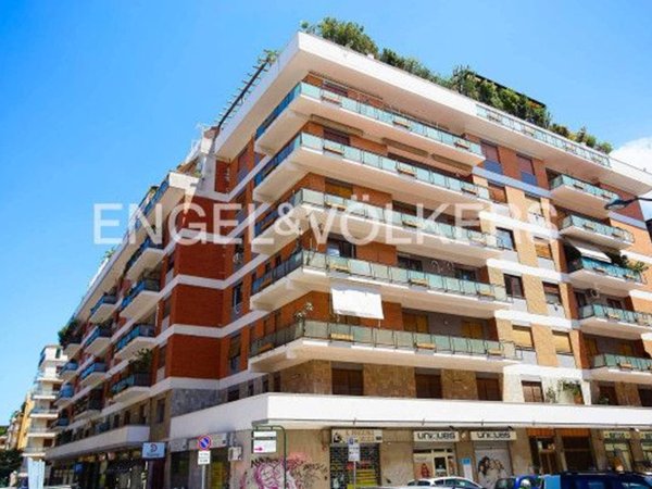 appartamento in vendita a Palermo in zona Libertà