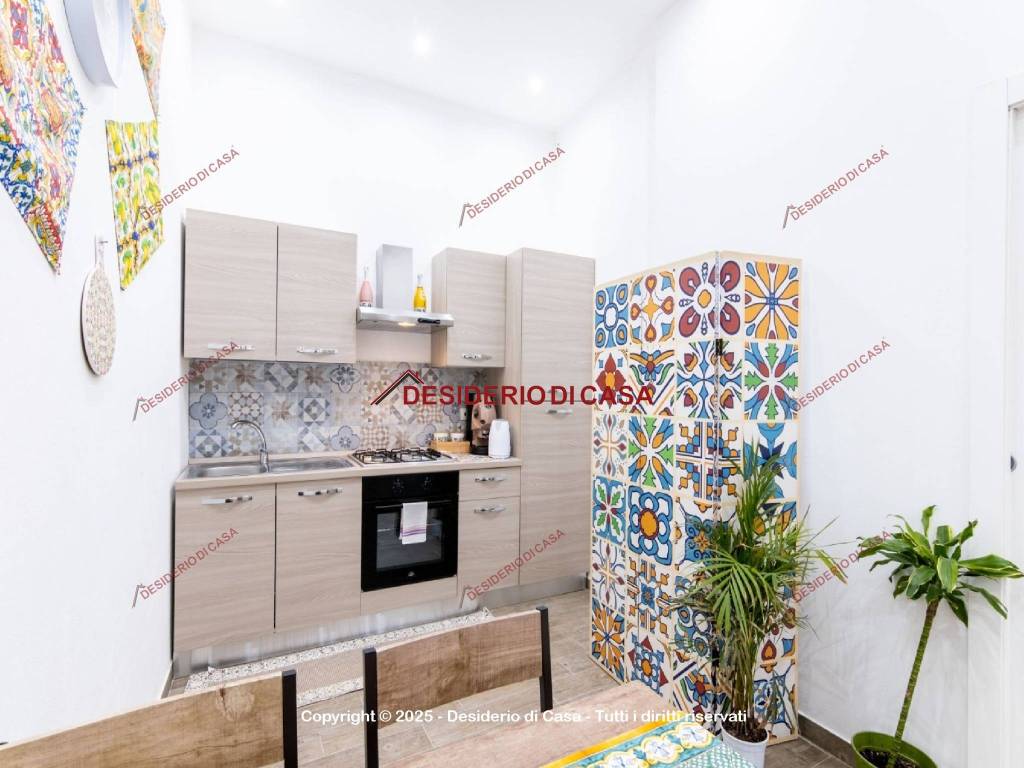 appartamento in vendita a Palermo in zona Centro storico