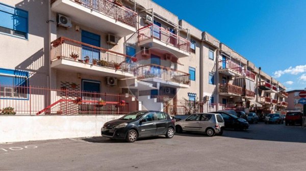 appartamento in vendita a Palermo in zona Oreto