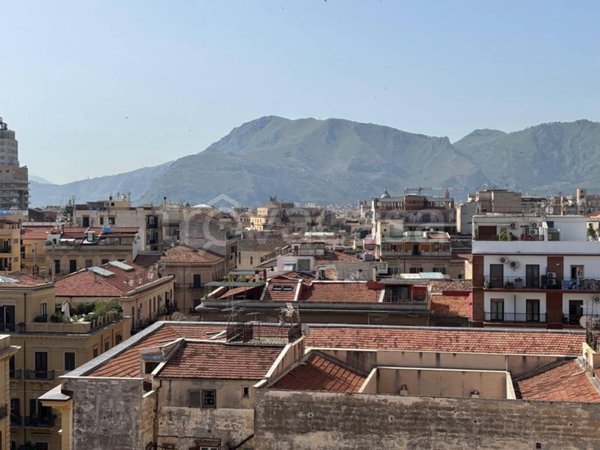 appartamento in vendita a Palermo in zona Libertà