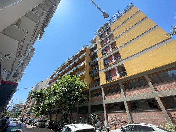 appartamento in vendita a Palermo in zona Libertà