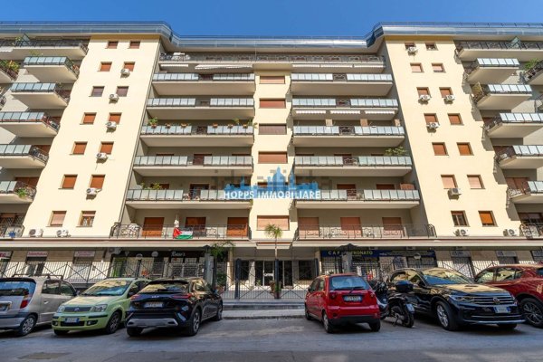 appartamento in vendita a Palermo in zona Uditore