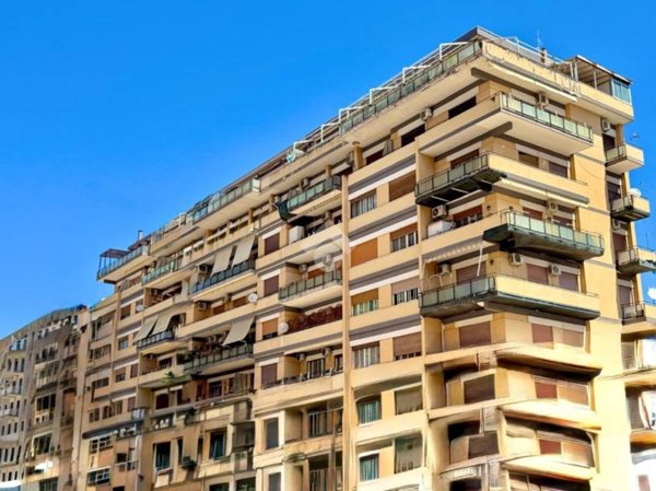 appartamento in vendita a Palermo in zona Politeama