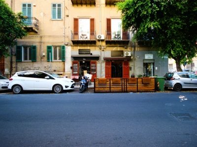 negozio in vendita a Palermo in zona Libertà