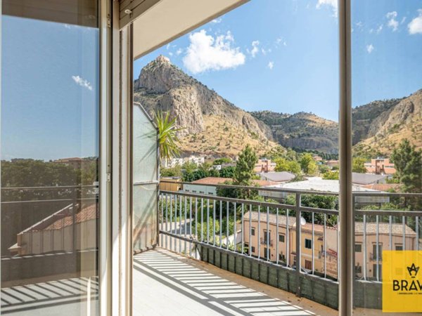 appartamento in vendita a Palermo