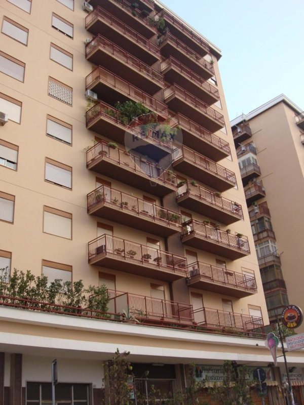 appartamento in vendita a Palermo in zona Calatafimi / Cuba