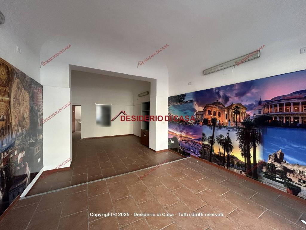 negozio in vendita a Palermo in zona Centro storico